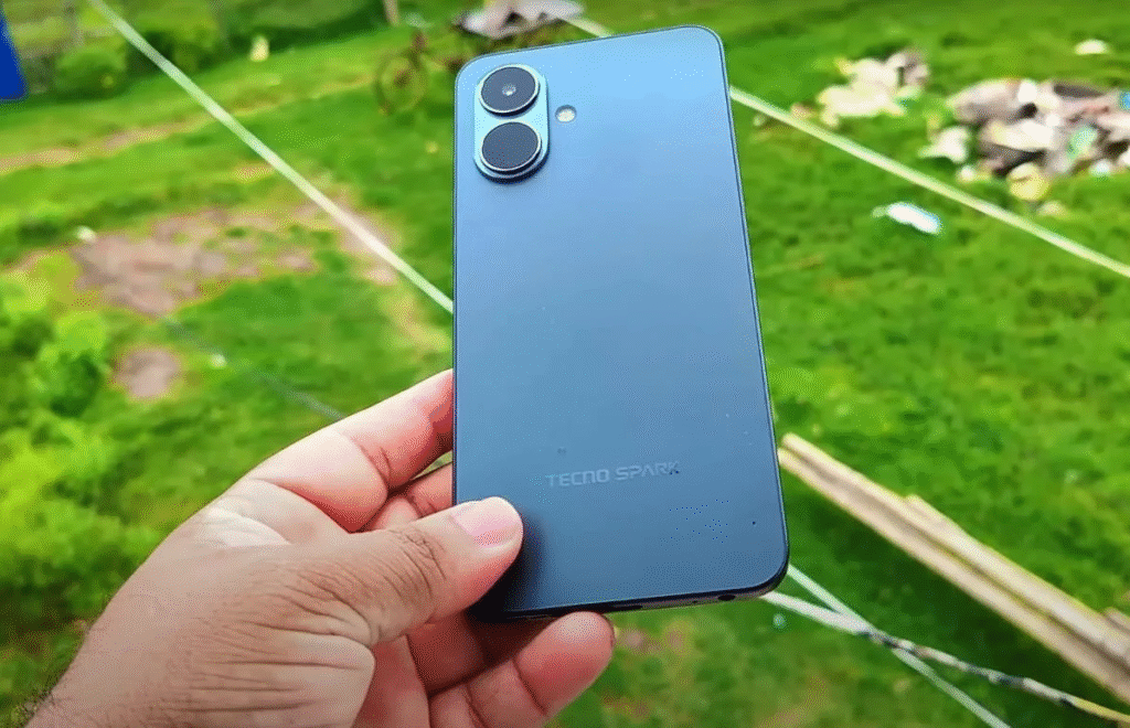 TECNO Spark Go for 2 early impressions in Pakistan.
