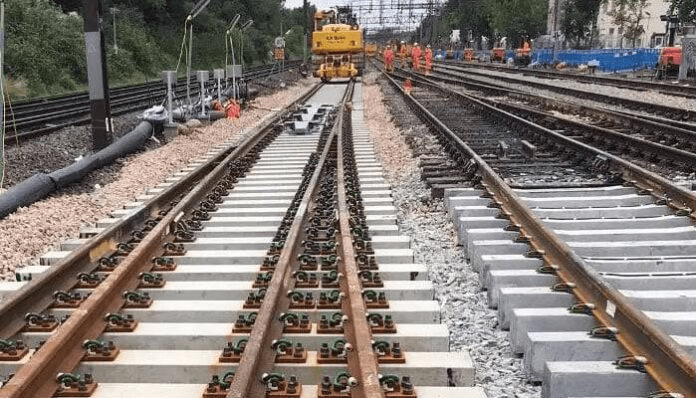 CPEC railway workers, Pakistan's future projects
